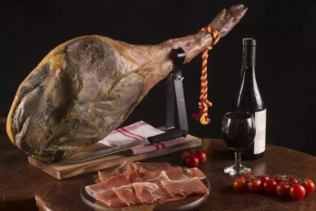 The best ham in the world – Spanish Iberian ham
